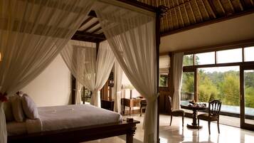 Premium bedding, minibar, in-room safe, individually furnished