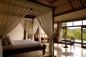 Premium bedding, minibar, in-room safe, individually furnished - The Payogan Villa Resort & Spa Ubud (Ubud)