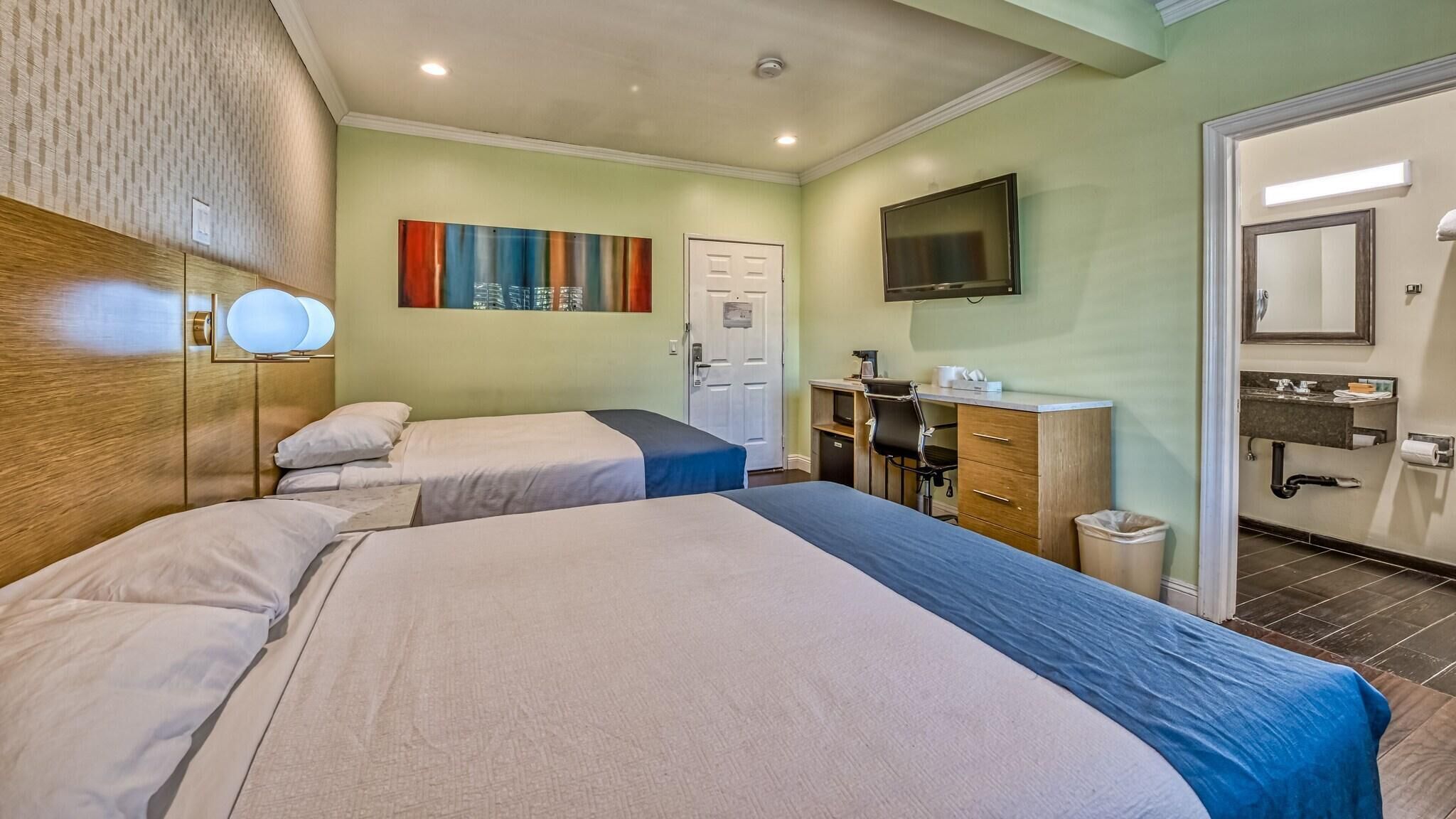 Soundproofing, iron/ironing board, WiFi (free), individually furnished