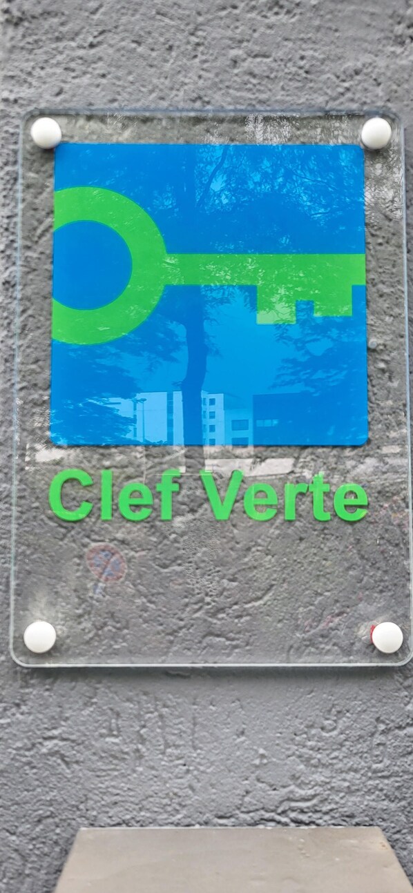 Front of property - Première Classe Paris Est - Rosny sous Bois (Rosny-sous-Bois)