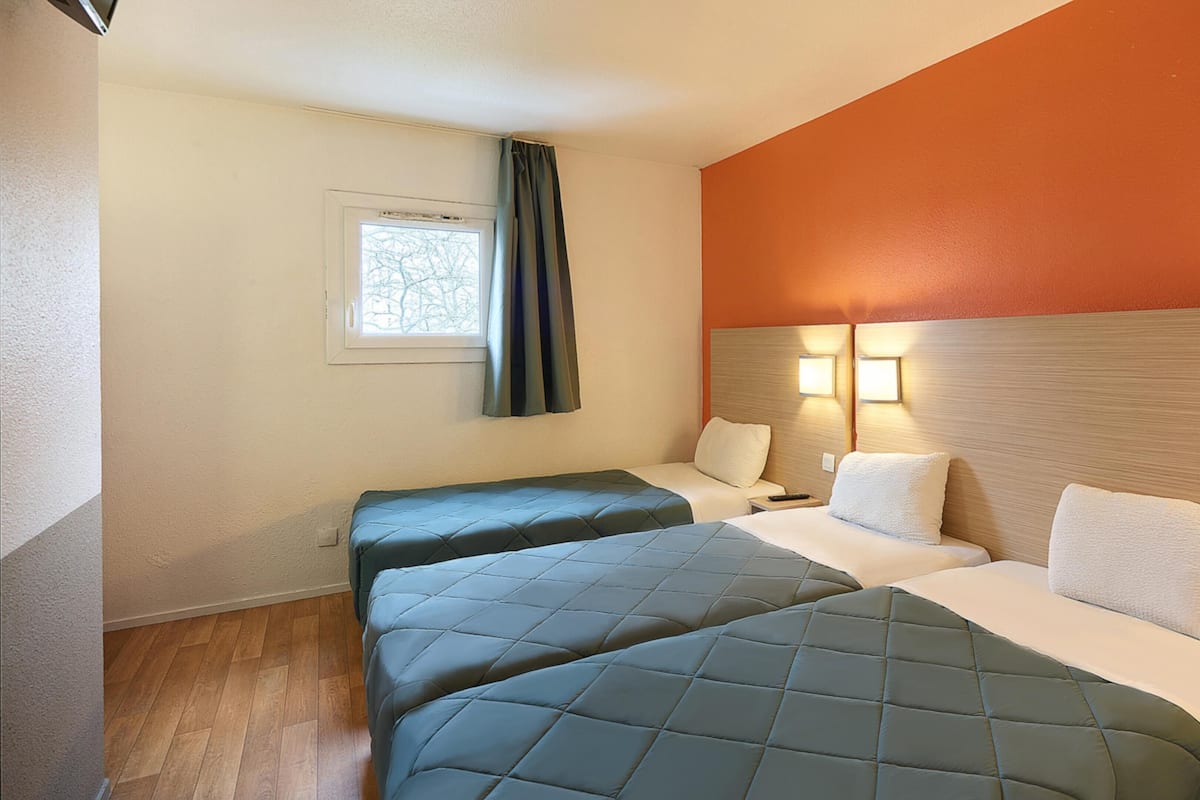 Standard Room, 3 Single Beds