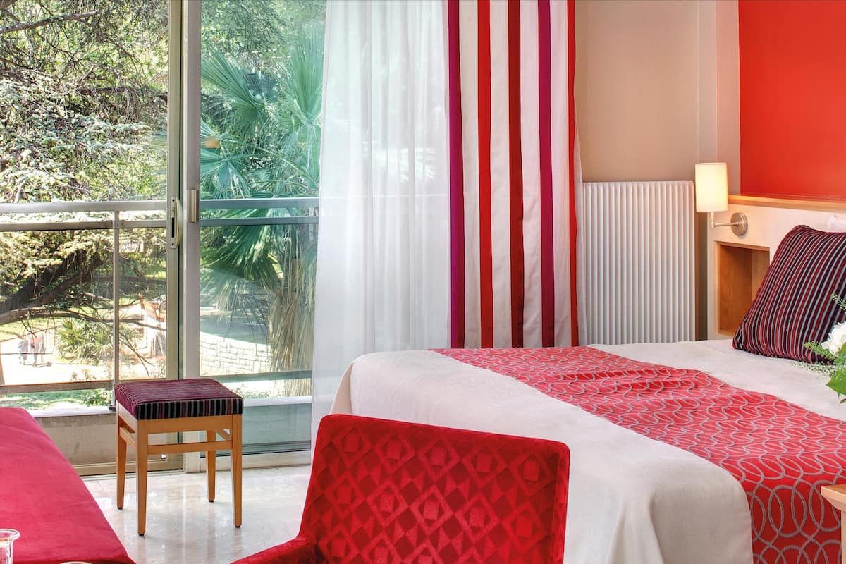 Comfort Room, City View | Peti besi dalam bilik, meja, kalis bunyi, Wi-fi percuma