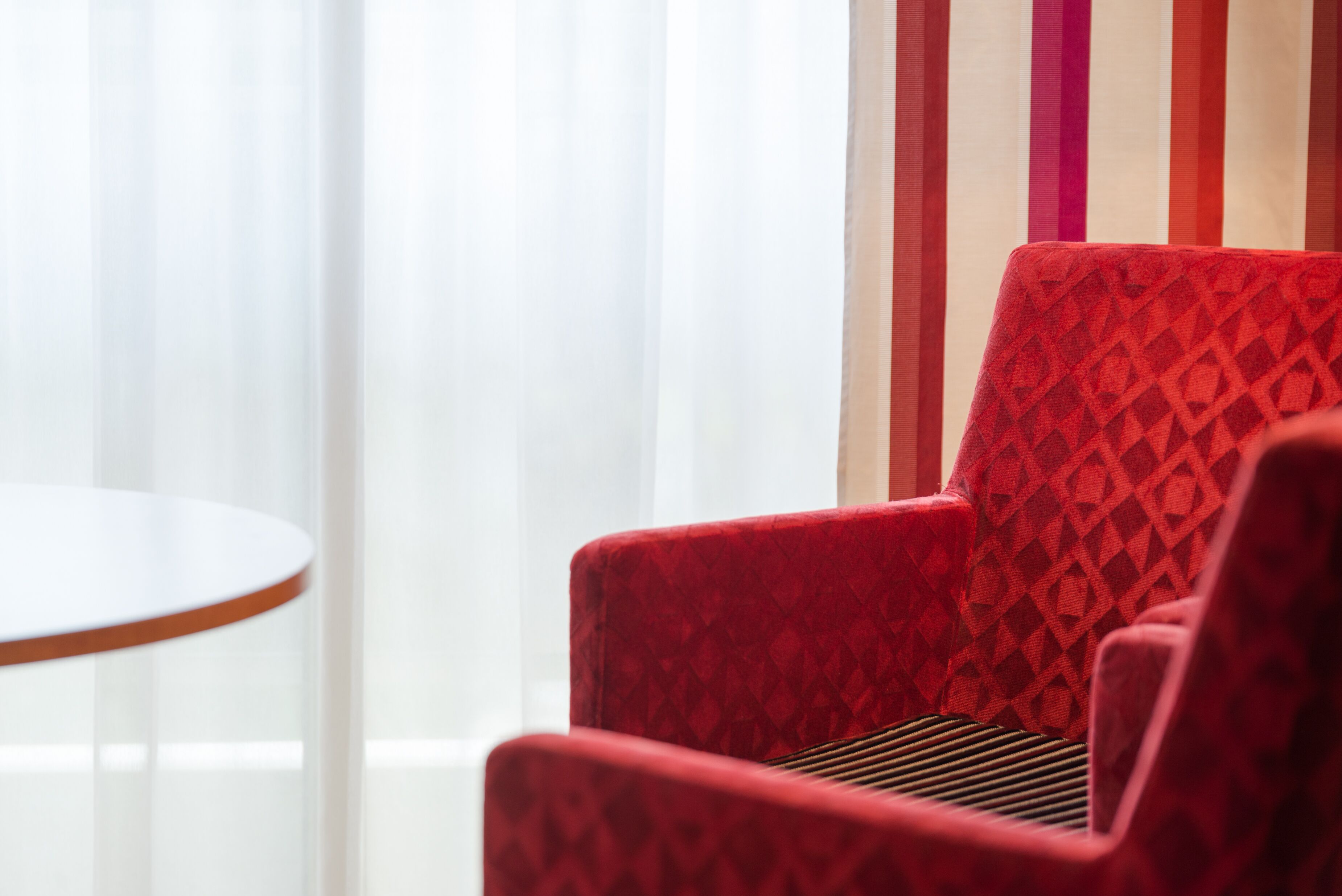 comfort room, city view | room amenity