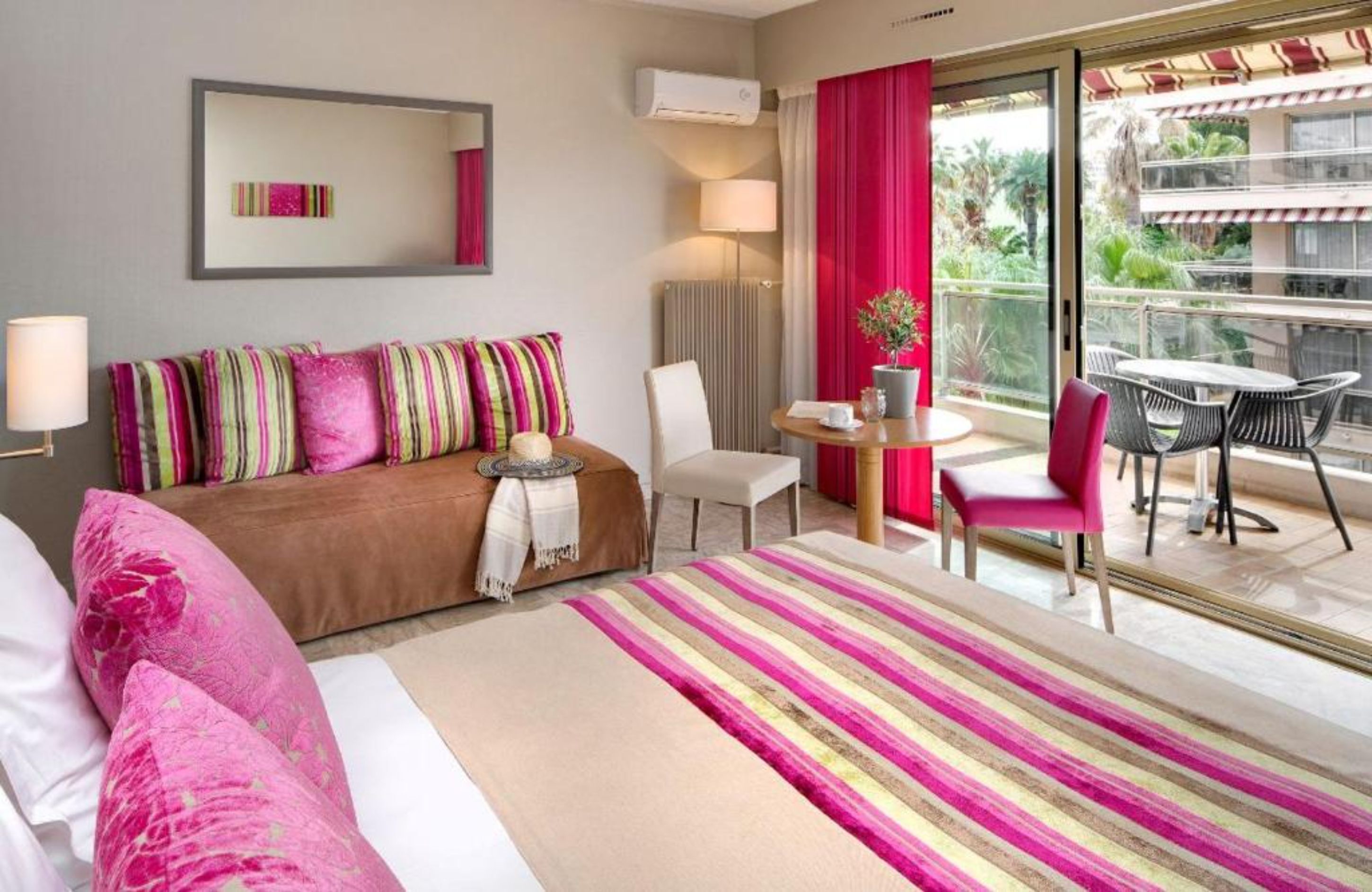 Photo - The Originals Boutique, Hôtel Les Strélitzias