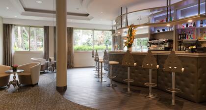 The Originals Boutique, Hôtel Les Strélitzias, Antibes Juan-Les-Pins