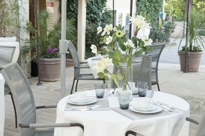 Hôtel ERMITAGE