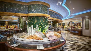 2 ๊ฐ์ ๋ ์คํ ๋, ์์นจ ์์ฌ, ์ ์ฌ ์์ฌ, ์ ๋
์์ฌ ์ ๊ณต(ํ์ง ๋ฐ ์ธ๊ณ ์๋ฆฌ)