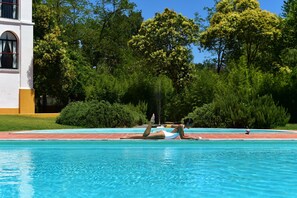 Outdoor pool, pool loungers