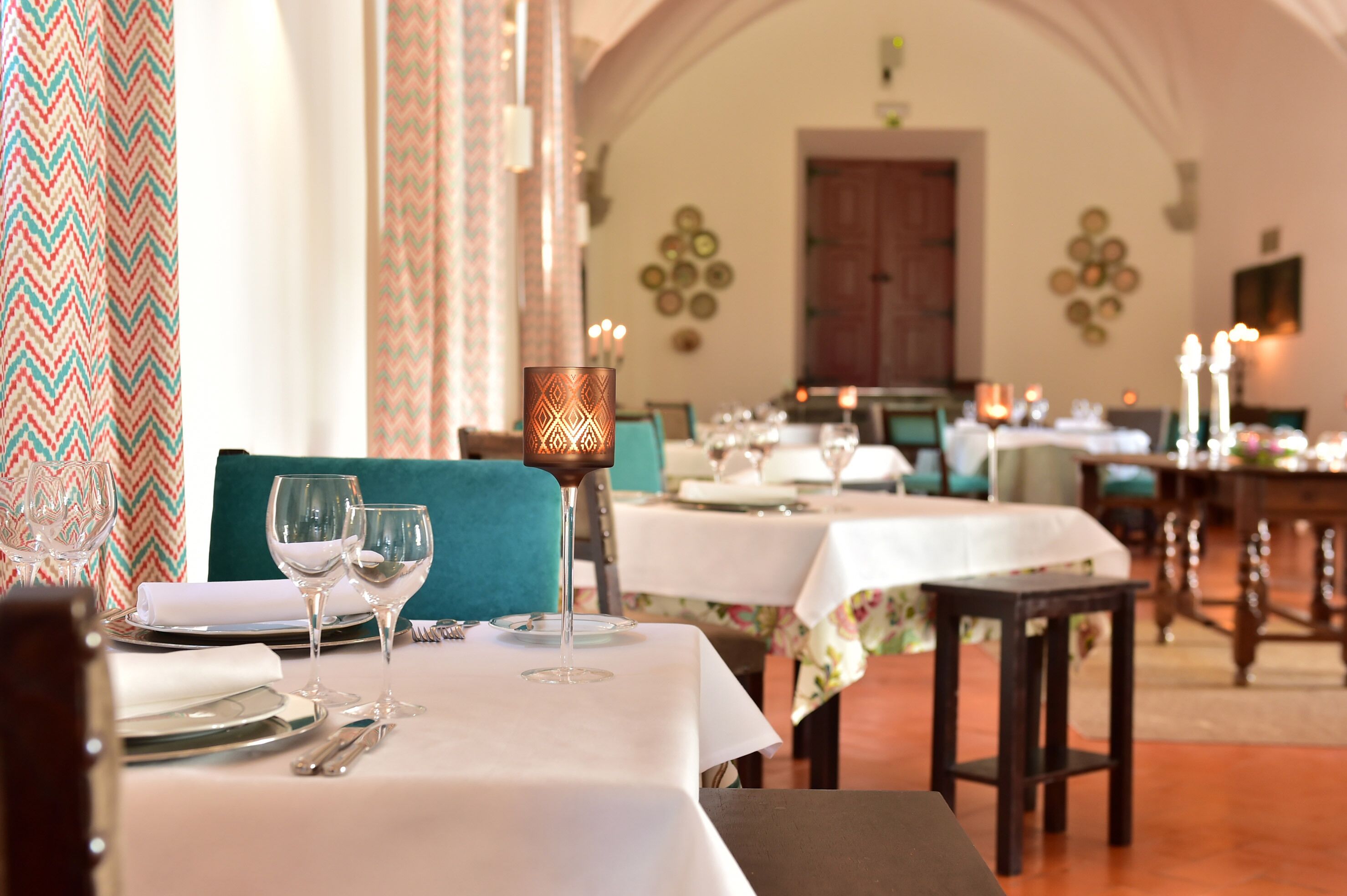 lunch and dinner served, regional cuisine