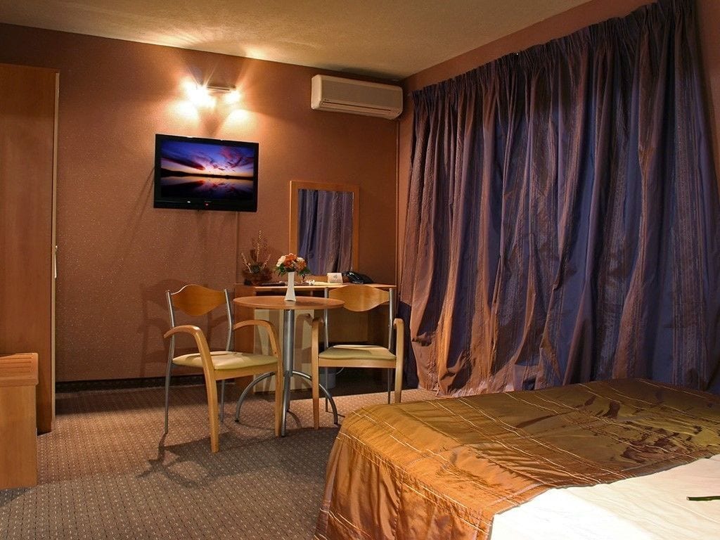 Foto - Hotel Brod - Free Parking