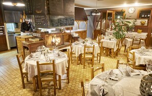 Se sirven desayunos, comidas y cenas 