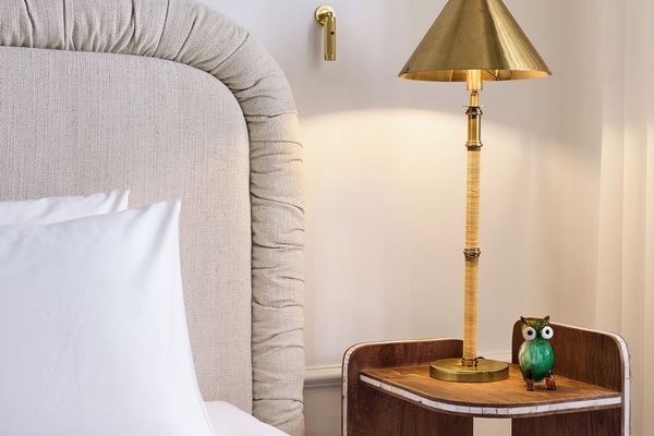 Ropa de cama de alta calidad, minibar, caja fuerte y cortinas opacas