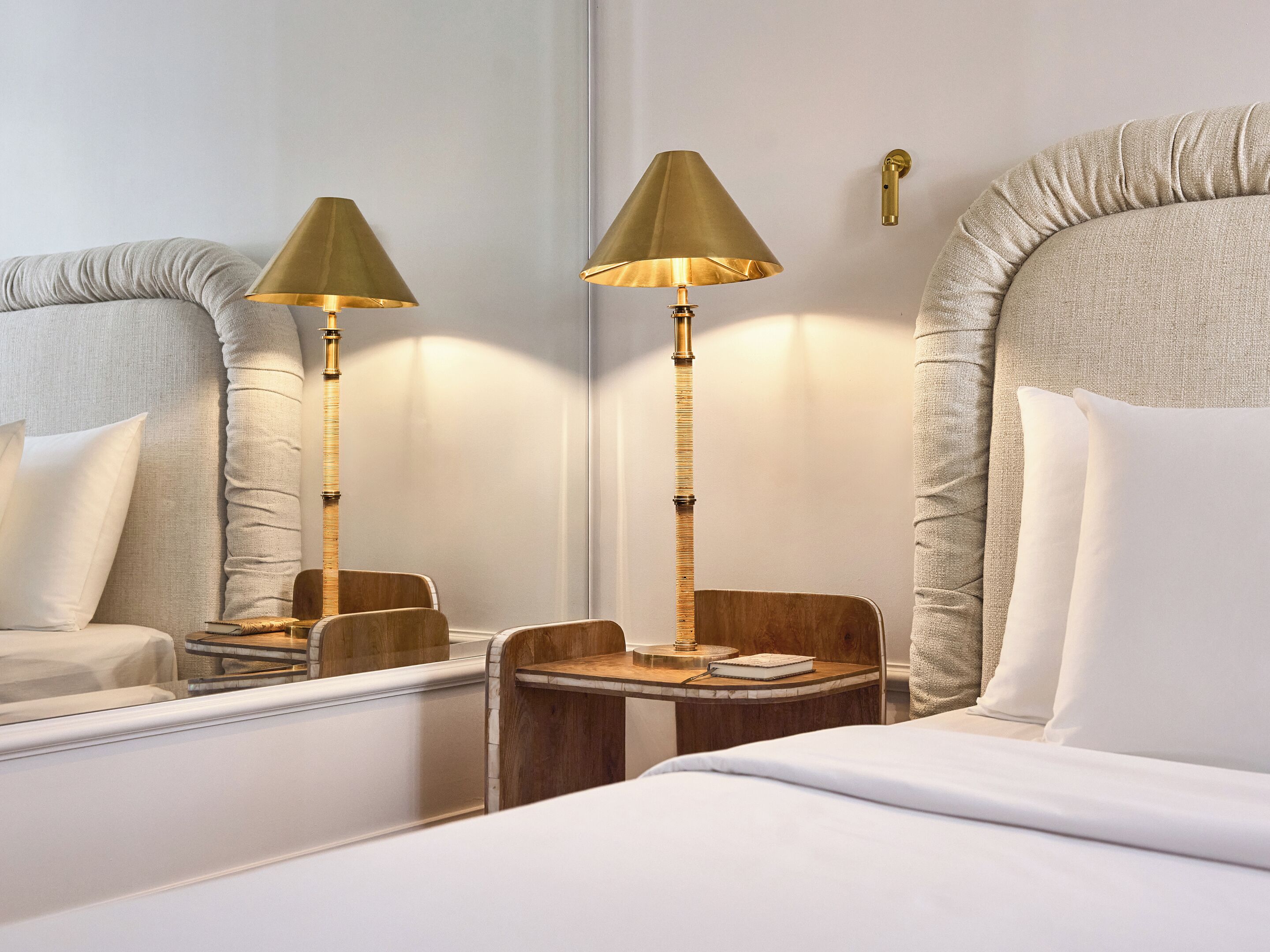Family Apartment | Ropa de cama de alta calidad, minibar, caja fuerte y cortinas opacas