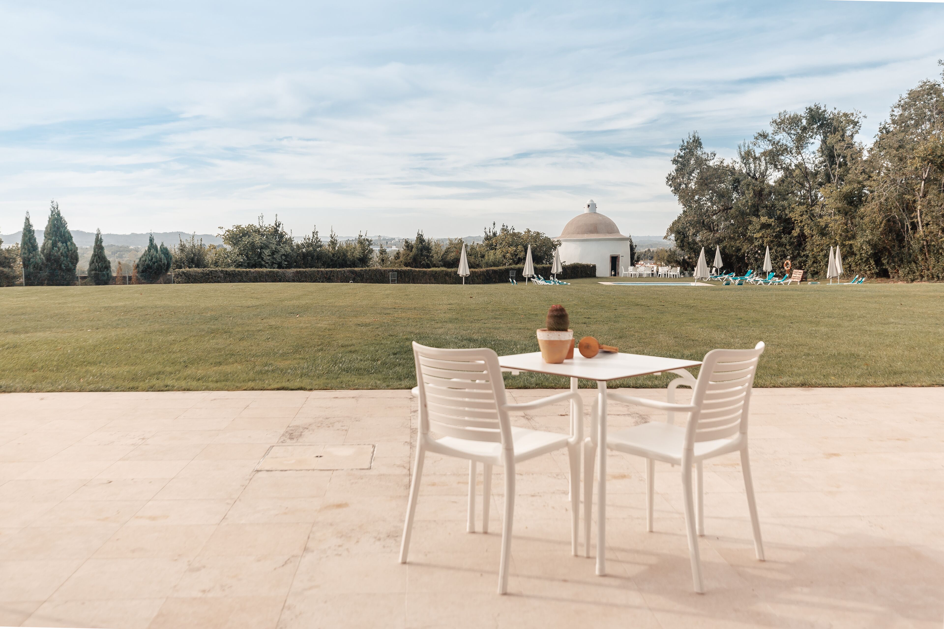 Breakfast, lunch, dinner served; Portuguese cuisine 