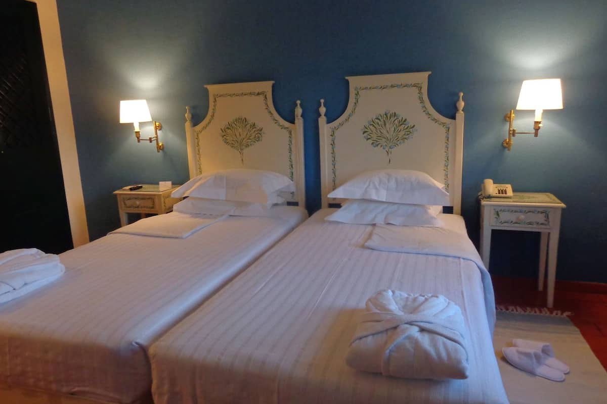 superior room, 2 single beds | minibar, in-room safe, individually decorated, desk