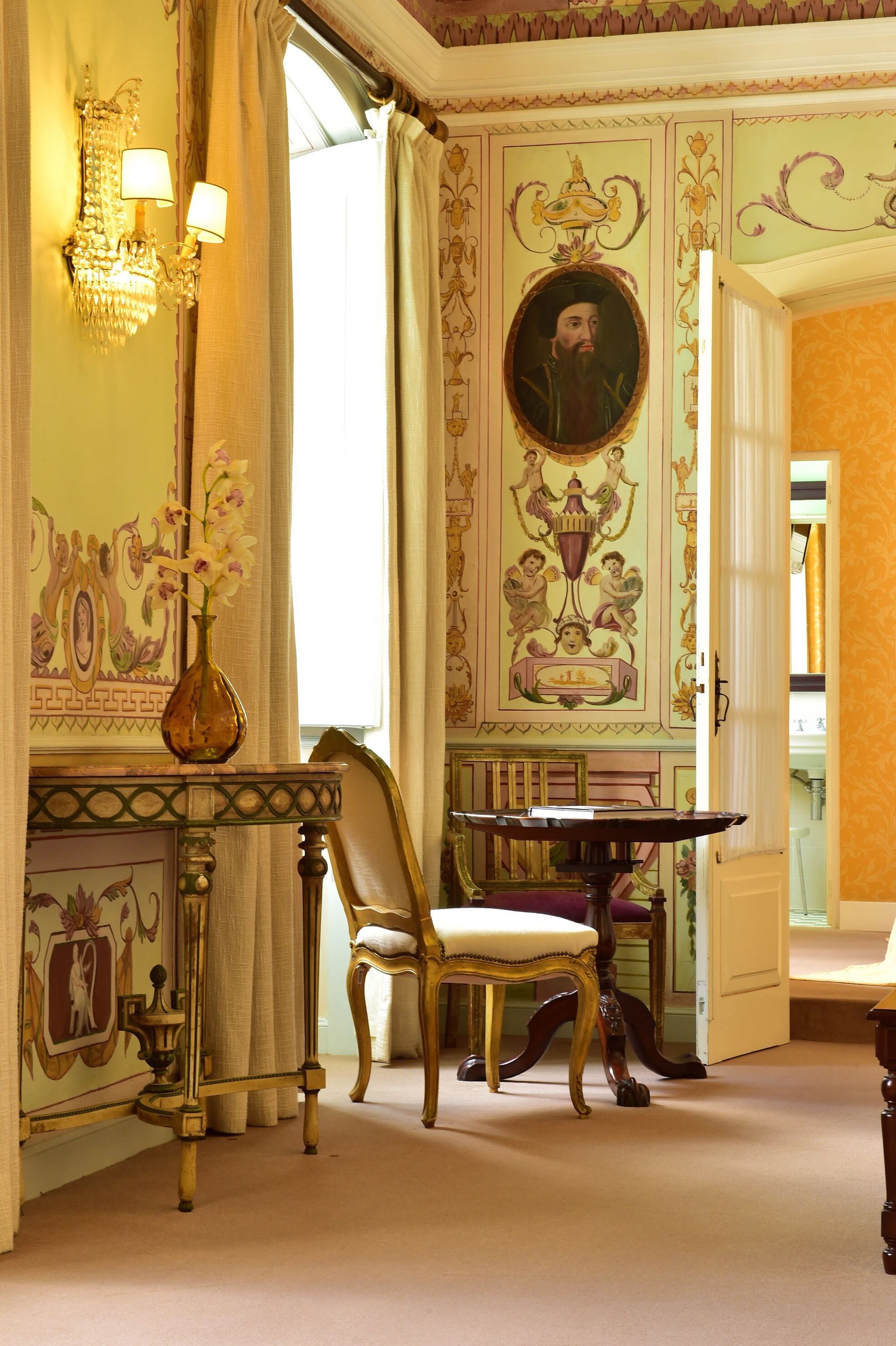 minibar, in-room safe, desk, soundproofing