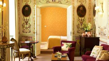 Minibar, in-room safe, desk, soundproofing