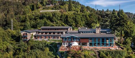 Mặt tiền nơi lưu trú