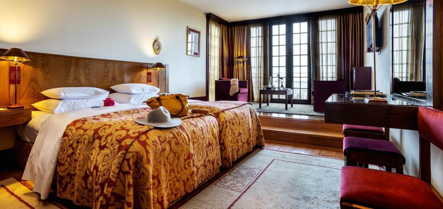 Een minibar, een kluis op de kamer, geluiddichte muren
