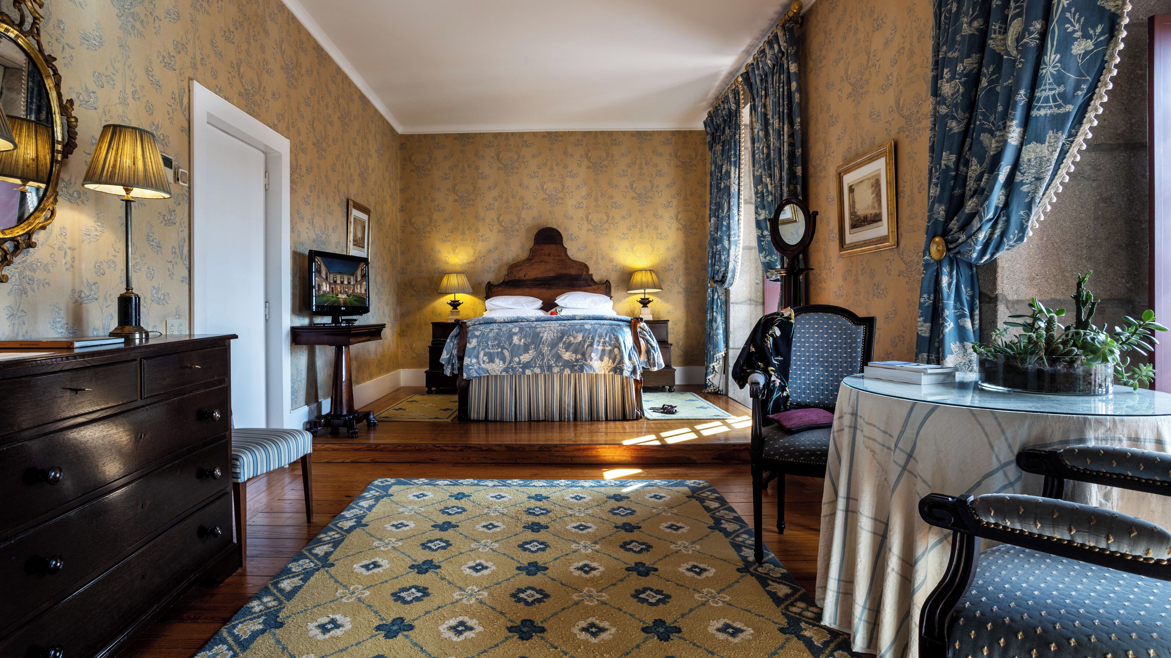 Minibar, caixa forta a l'habitació i habitacions insonoritzades 