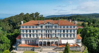 Pousada de Viana do Castelo - Historic Hotel