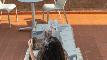 Minibar, in-room safe, desk, soundproofing