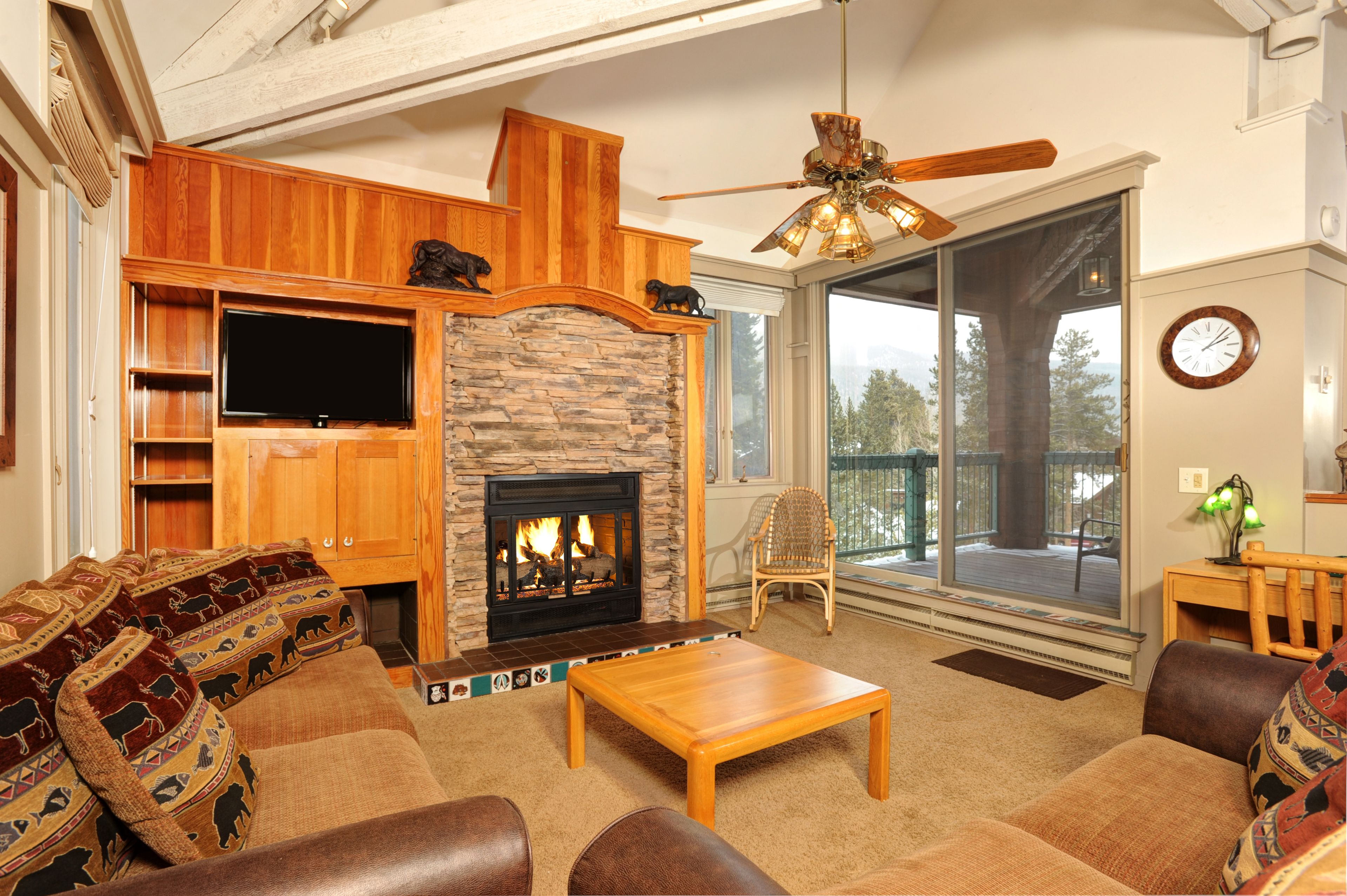 Apartment, 2 Schlafzimmer (Soda Springs) | Wohnbereich