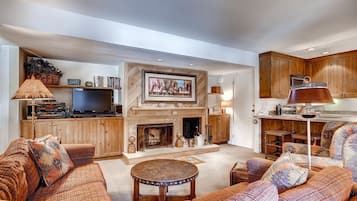 Decoración individual, mobiliario individual, escritorio