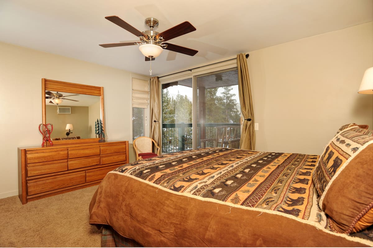 Décoration personnalisée, ameublement personnalisé, bureau