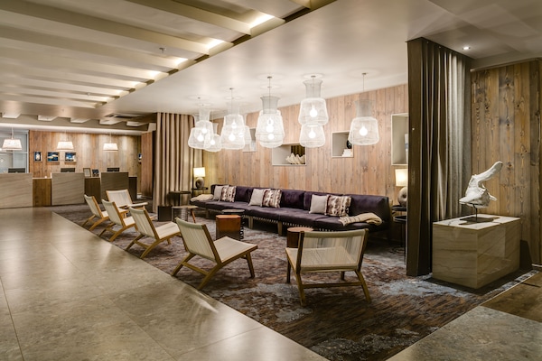 Siddeområde i lobbyen