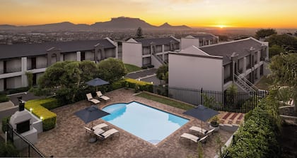 Protea Hotel by Marriott Cape Town Tyger Valley