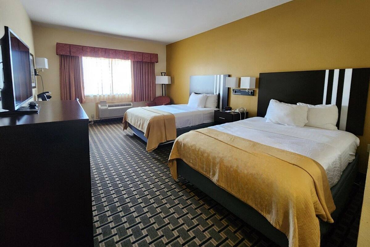 In-room safe, desk, laptop workspace, blackout curtains