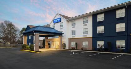 City Express by Marriott Danville