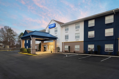 City Express by Marriott Danville
