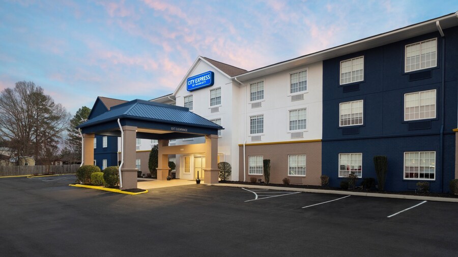 City Express by Marriott Danville