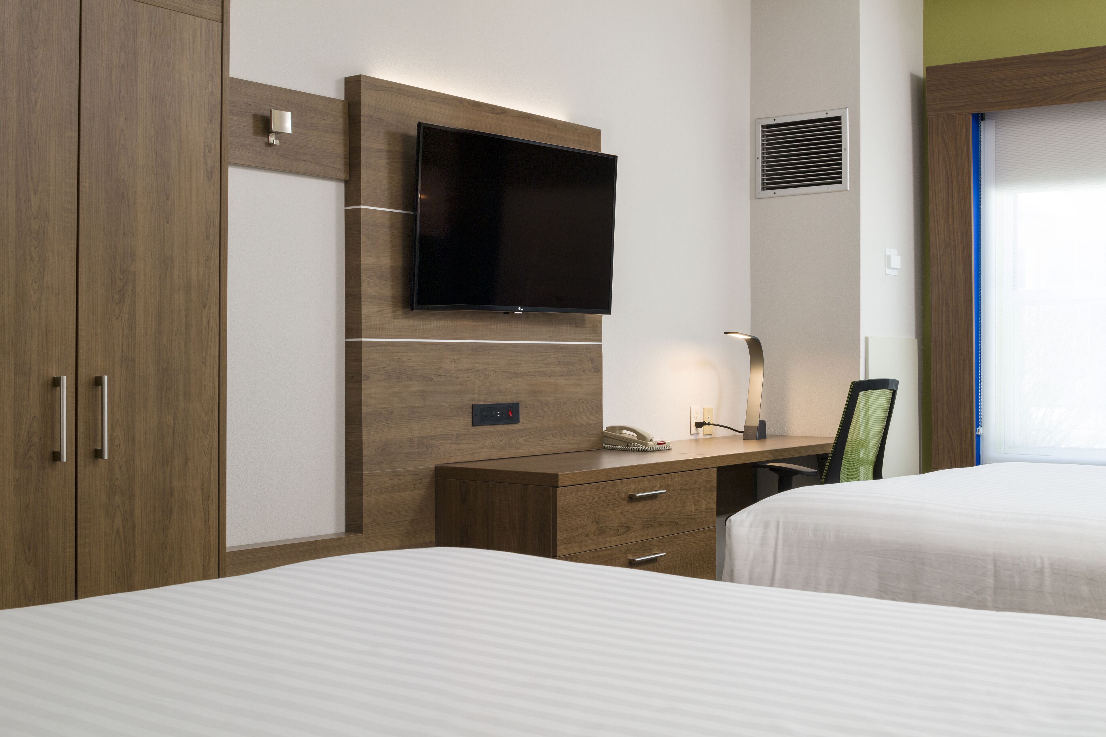 premium bedding, in-room safe, desk, blackout curtains