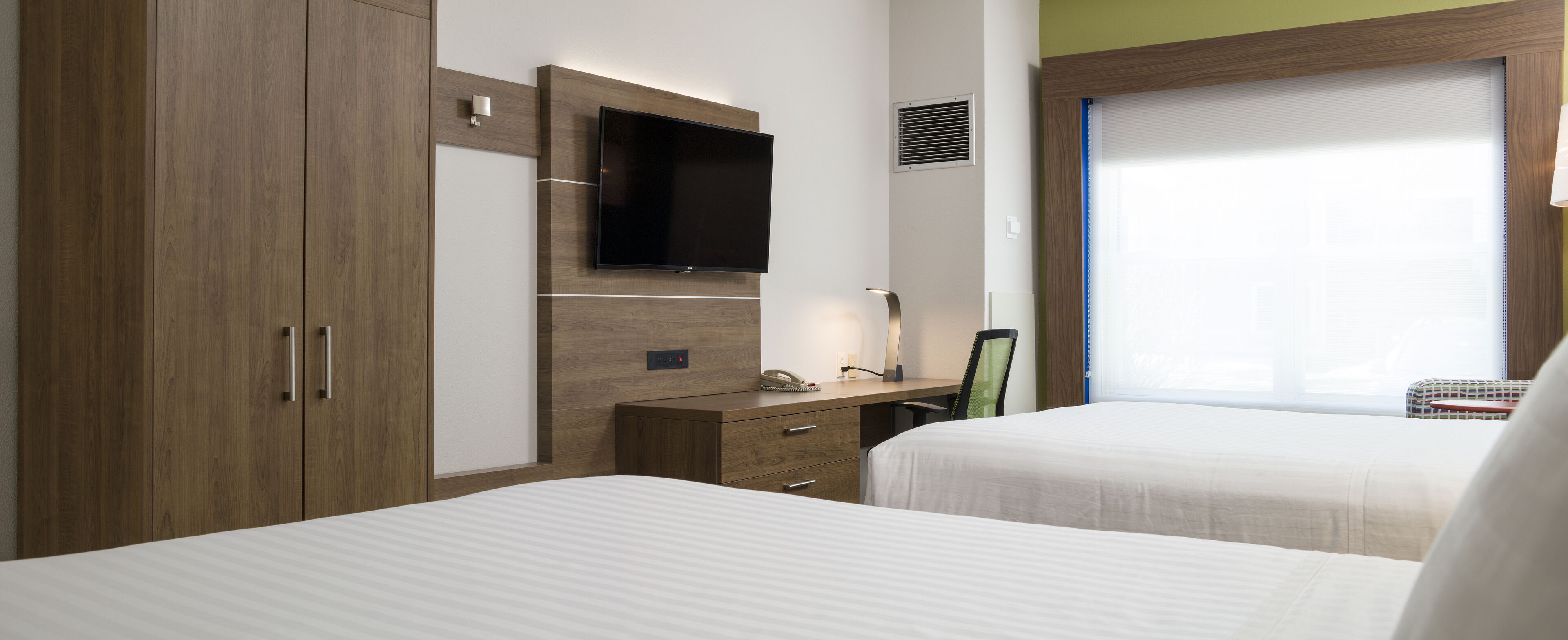 premium bedding, in-room safe, desk, blackout curtains