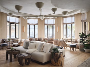 Lounge at 1 Hotel San Francisco