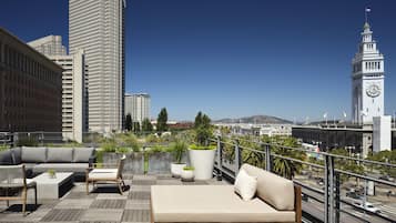 Terrace Studio Suite | Terrace/patio