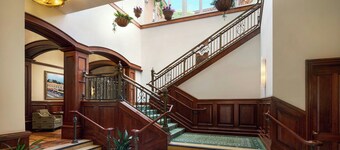 The Carlton Hotel, Atascadero, a Tribute Portfolio Hotel