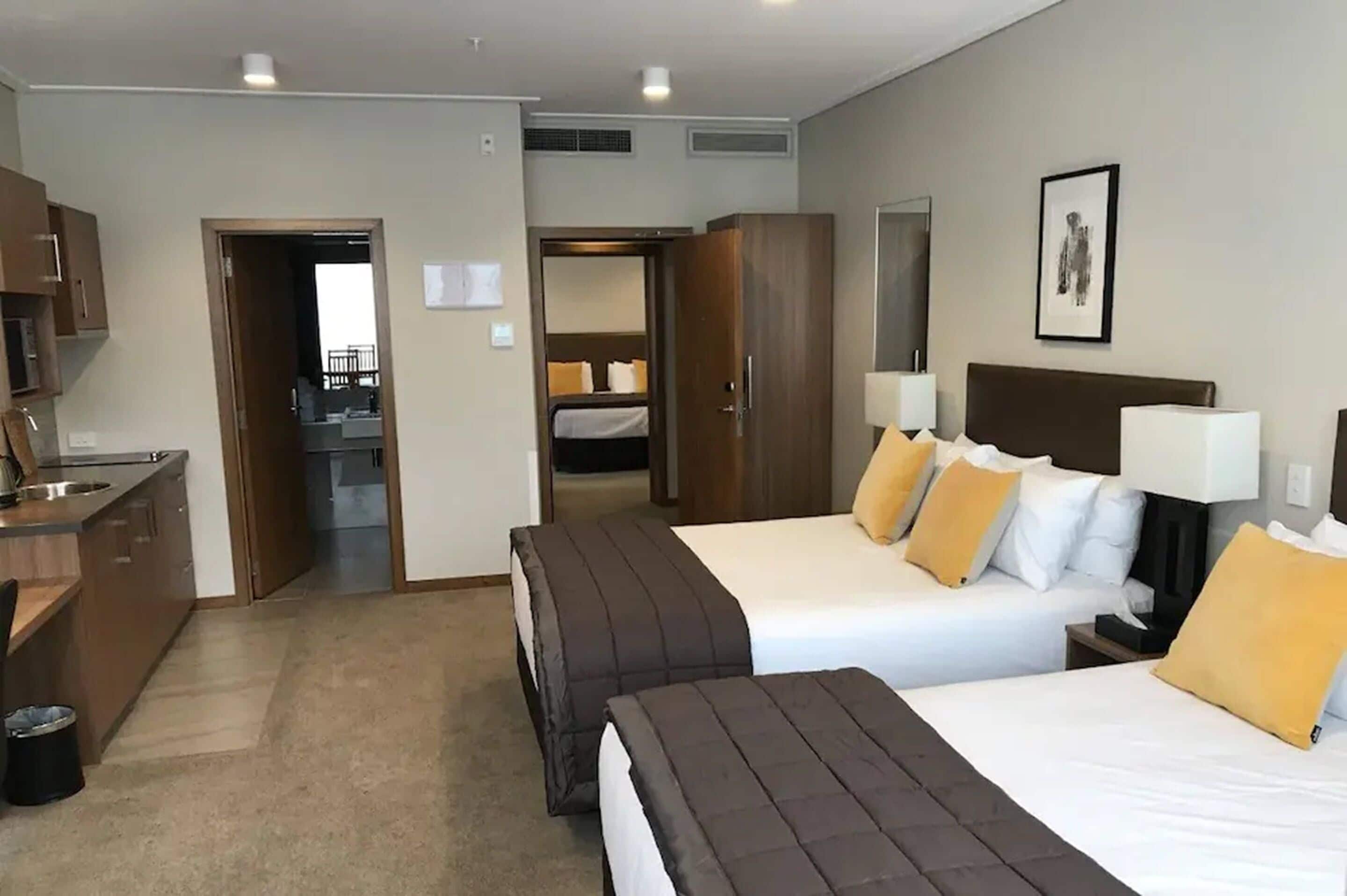 superior apartment, 2 bedrooms | in-room safe, desk, blackout curtains, iron/ironing board