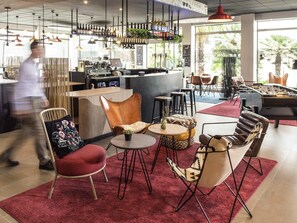 Bar (on property) - ibis Valencia Bonaire Aeropuerto (Quart de Poblet)