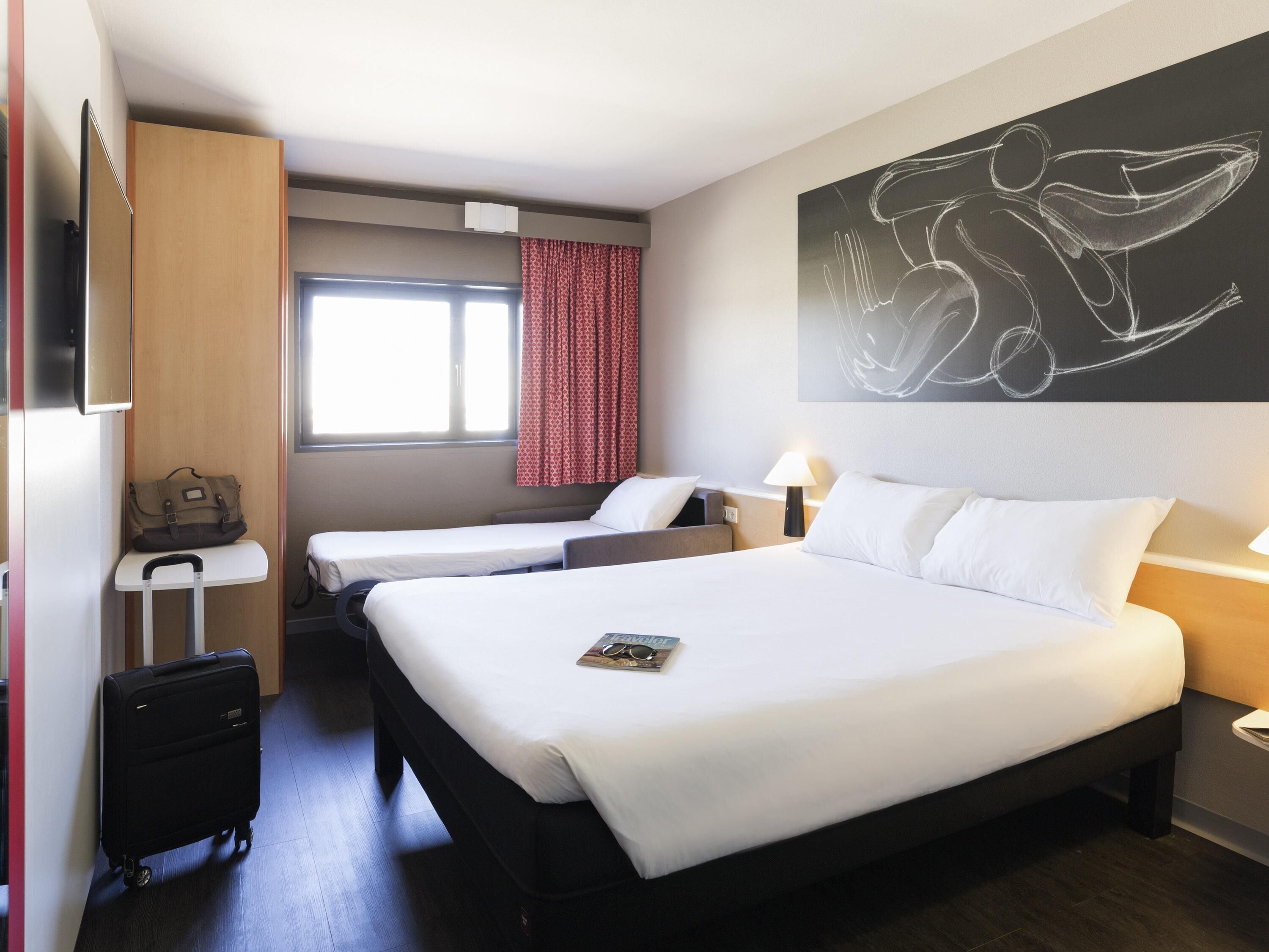 Family Room, Multiple Beds (1 Double Bed and Extra Bed)