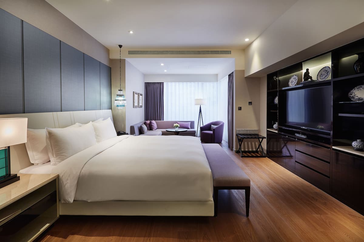 wonderful room (balcony) | 1 bedroom, premium bedding, in-room safe, individually decorated