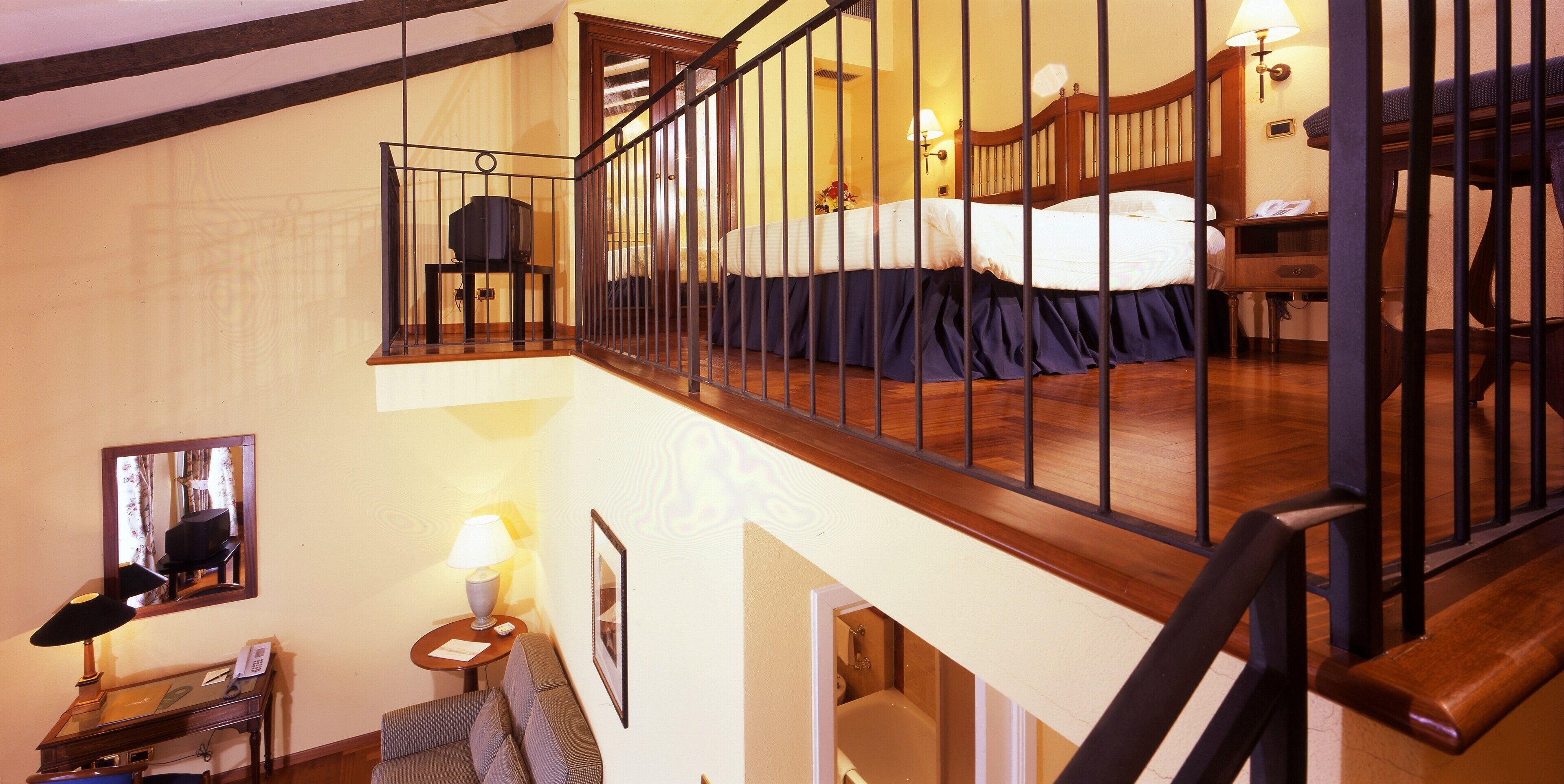 family suite | hypo-allergenic bedding, minibar, in-room safe, desk