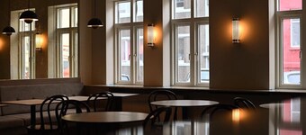 Hotel Local 101