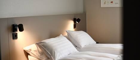 Habitación doble superior | Ropa de cama de alta calidad, edredón, wifi gratis y ropa de cama