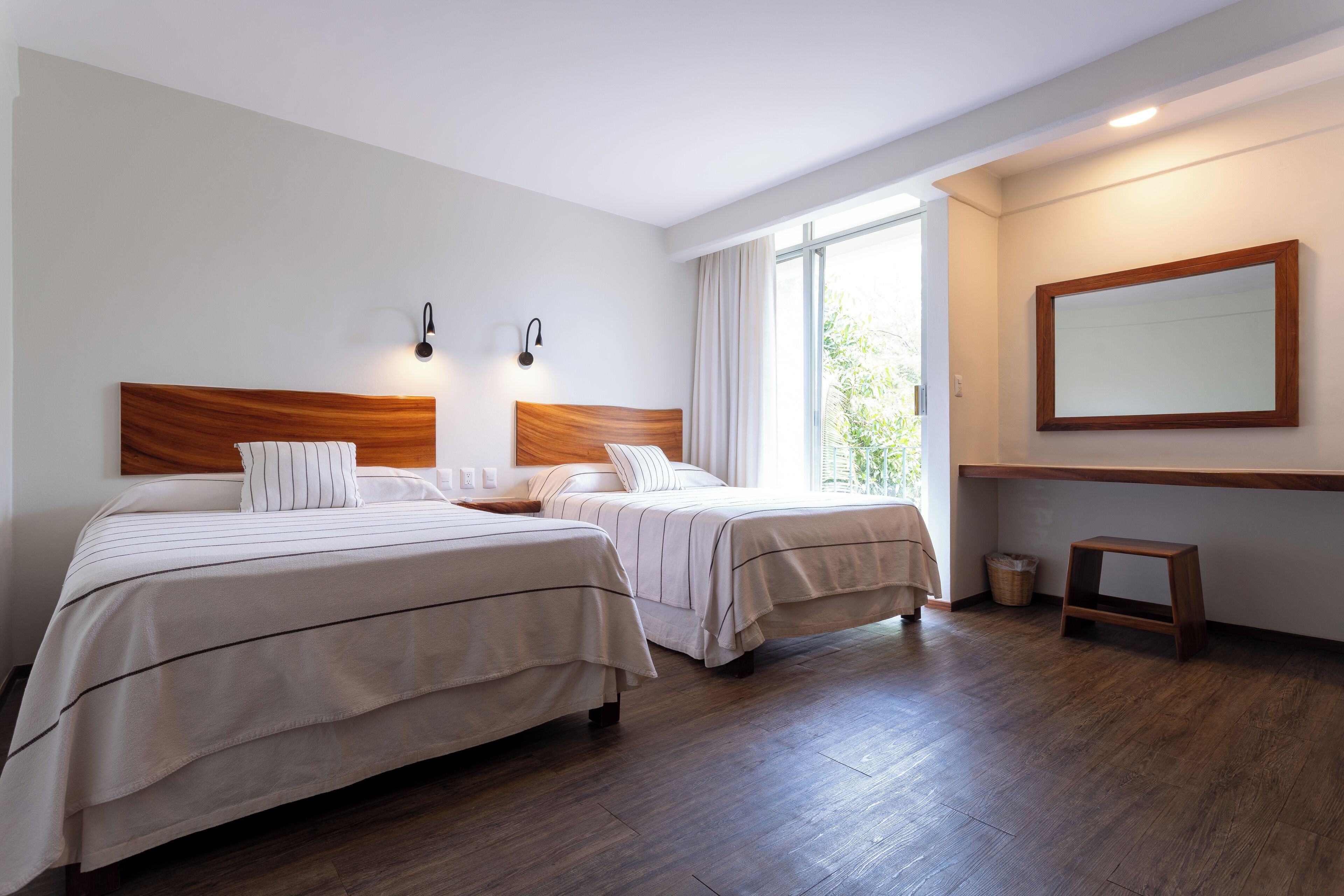 Suite Master | Escritorio, wifi gratis y ropa de cama 