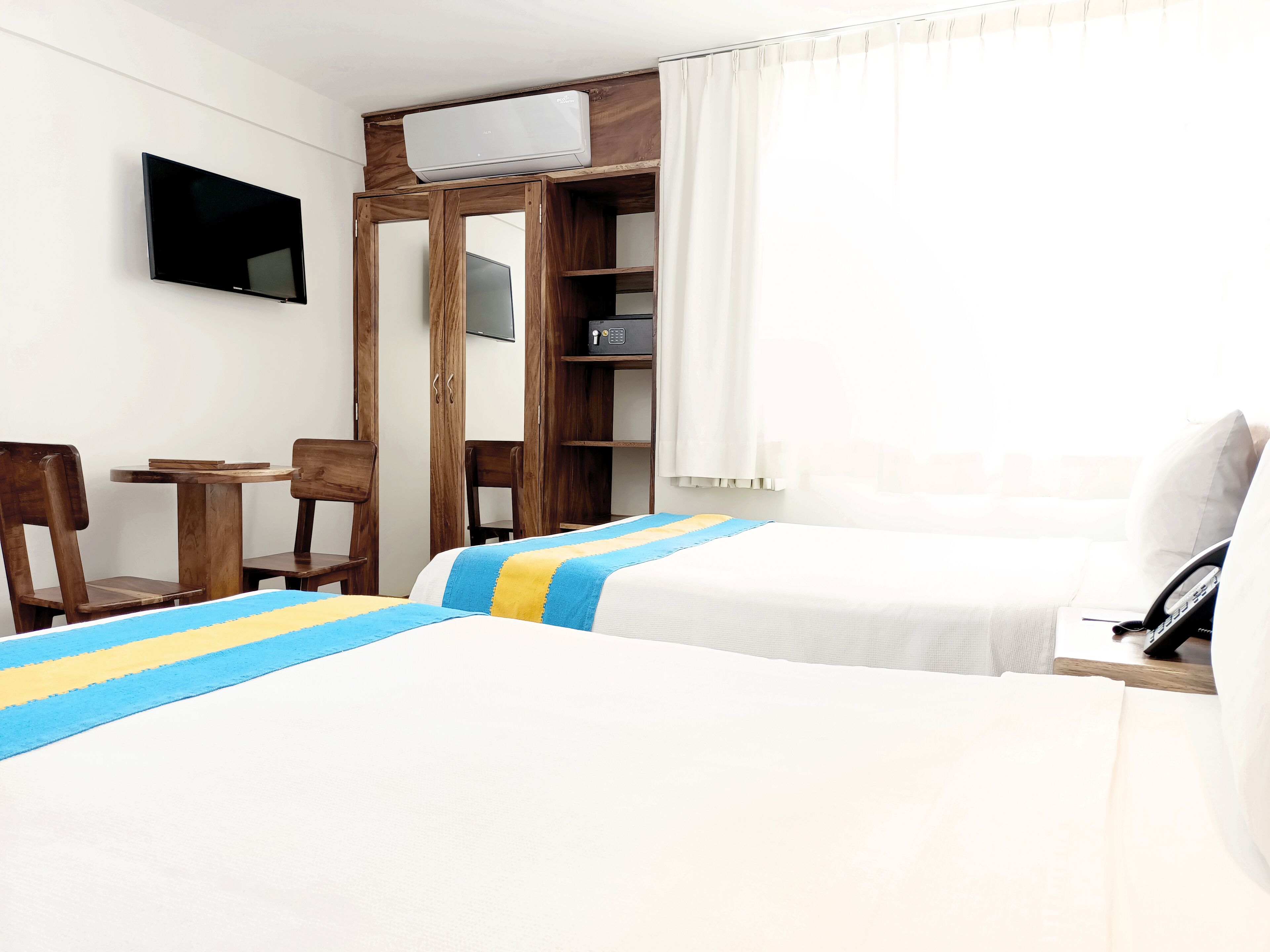 Photo - Hotel Suites Villasol