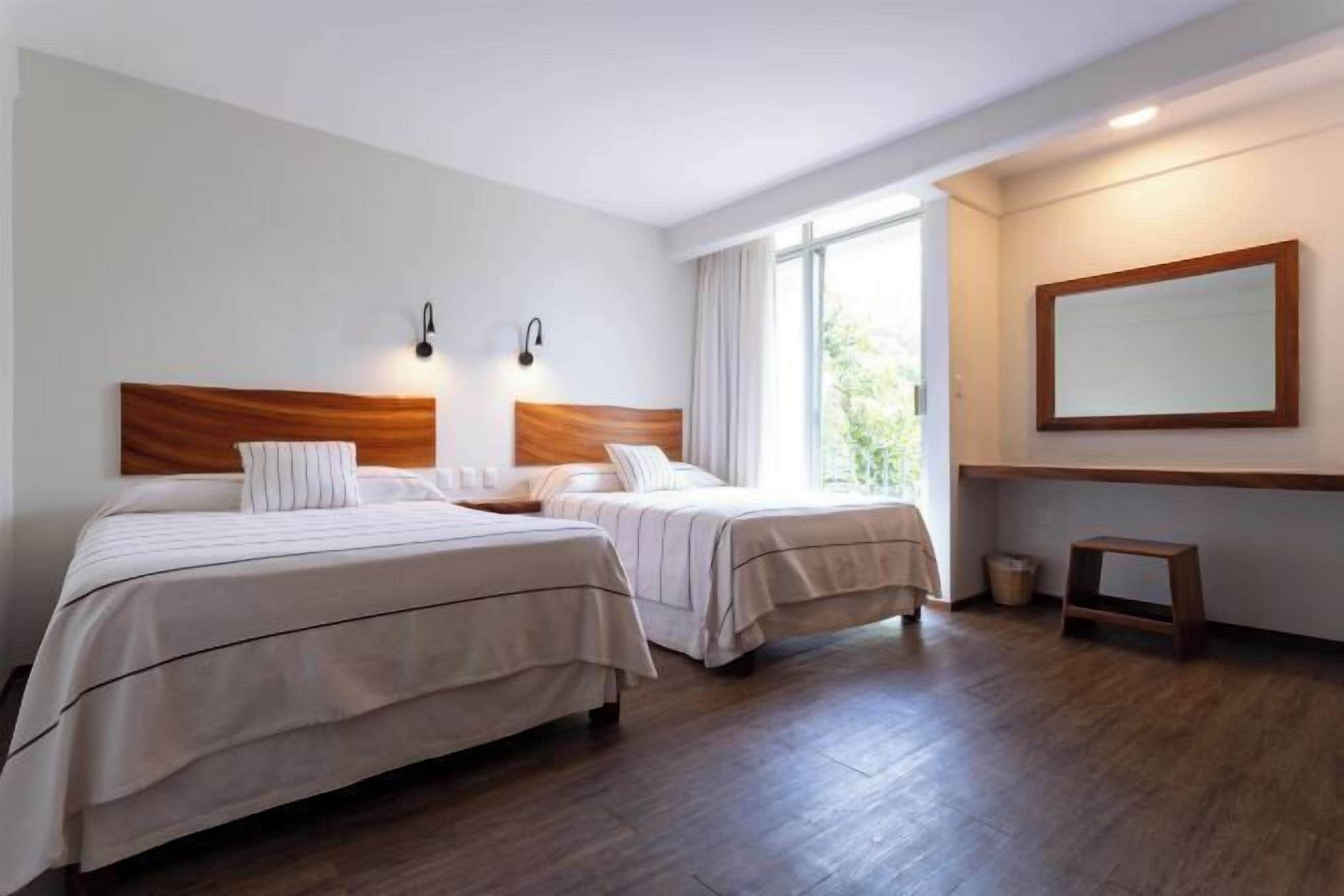 Desk, free WiFi, bed sheets